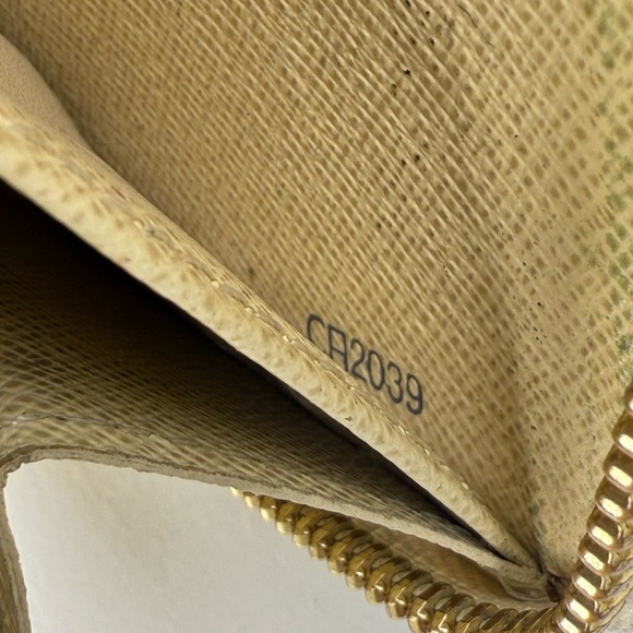 ❌❌SOLD: Authentic LOUIS VUITTON Damier Azur Zippy Wallet - Picture 10 of 12